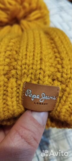Шапка вязаная с помпоном Pepe jeans