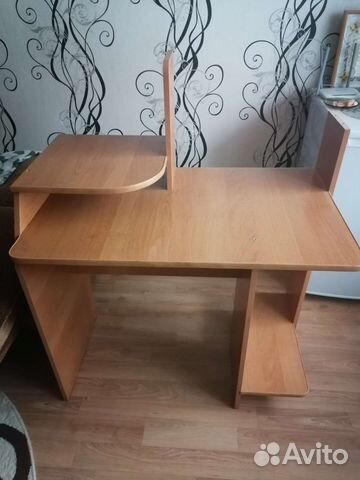 Компьютерный стол