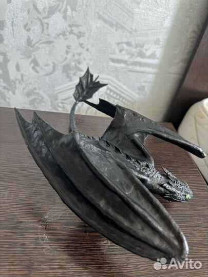 Фигурка ночная фурия