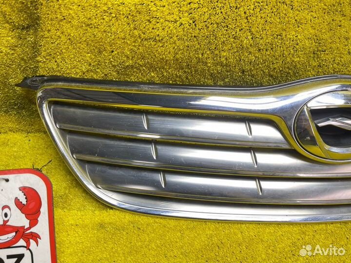 Решетка радиатора передняя Toyota Corolla