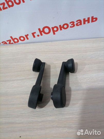 Ручка стеклоподьемника Ford Fusion