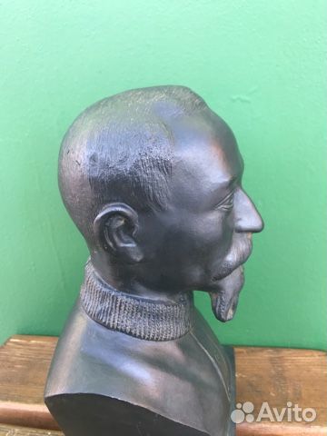 Бюст Дзержинского Ф.Э. Касли