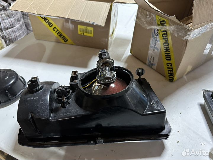 Прдам фары ваз 2104