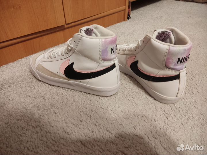 Кроссовки nike blazer mid 77