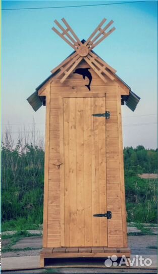 Уличный туалет с декором щзю 012