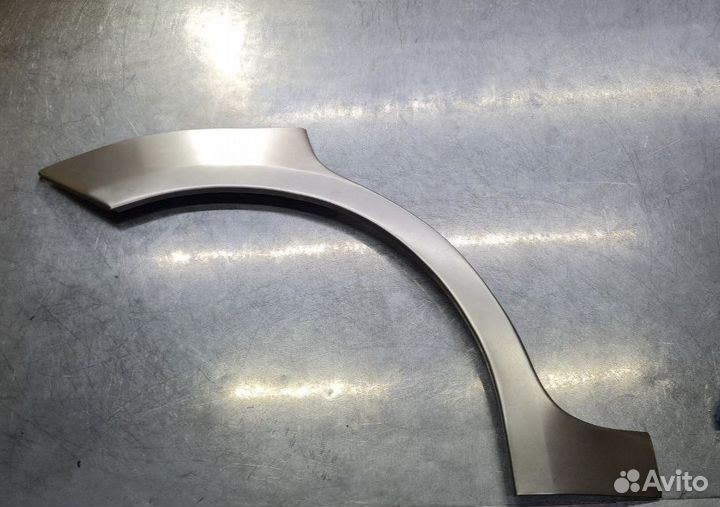 Задние арки Toyota Land Cruiser 200 комплект