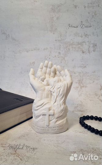 Интерьерная статуэтка 