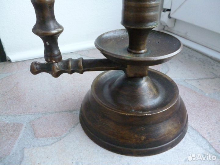 Старинные бронзовые подсвечники