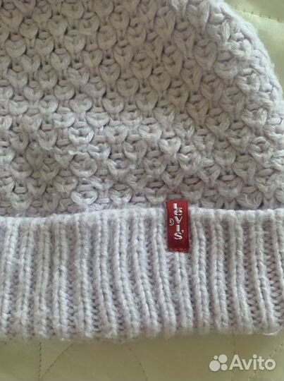 Шапка для девочки Levis