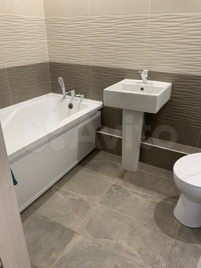 2-к. квартира, 37,6 м², 1/7 эт.