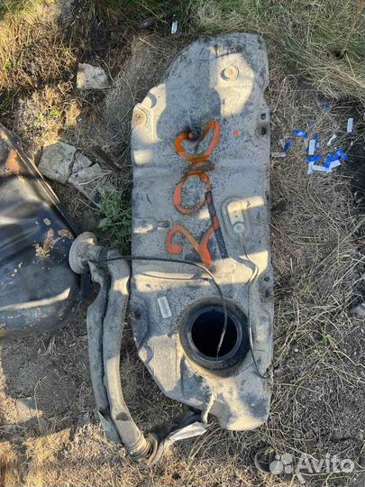 Бак топливный Peugeot 206