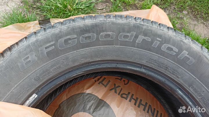 Bfgoodrich Urban Terrain T/A 235/65 R17 108V