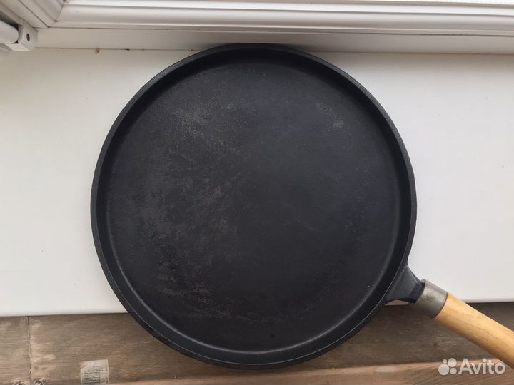 Чугунная сковорода, блинница