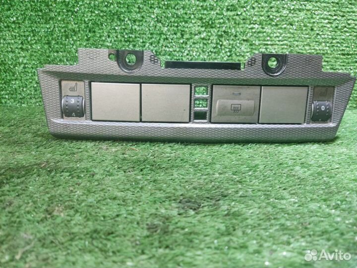 Блок кнопок Ford Focus 2 1.8 2010