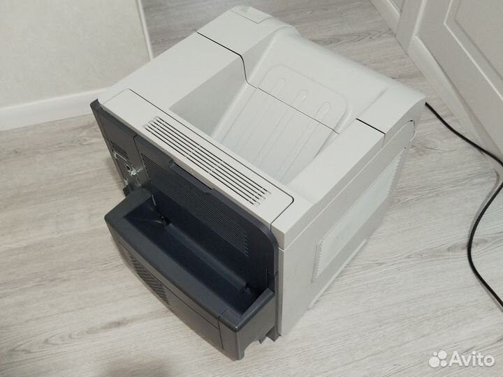 Принтер hp laserjet 600