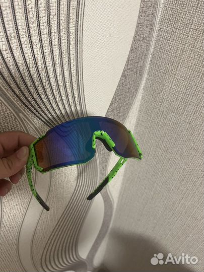 Очки спортивные