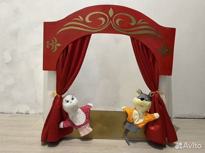 Кукольный театр (ширма и 23 куклы)