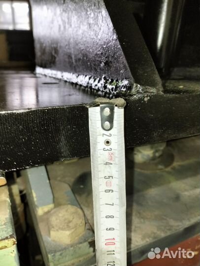 Пресс пневматический