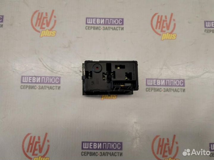 Кнопка включения фар Cadillac Escalade