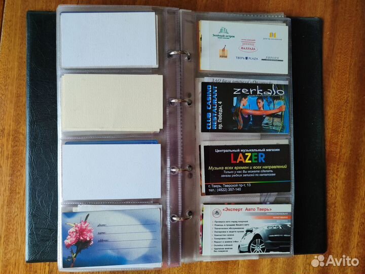 Визитница настольная