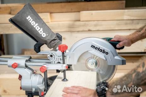 Пила торцовочная metabo KGS 254 M + пильный диск