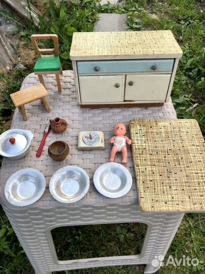 Старинная мебель для кукол гдр кукольная кухня