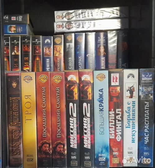 Видеокассеты VHS лицензия, цены разные