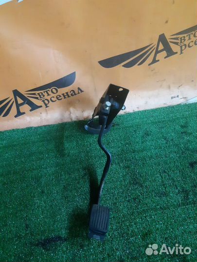 Педаль сцепления Hyundai Accent 2008