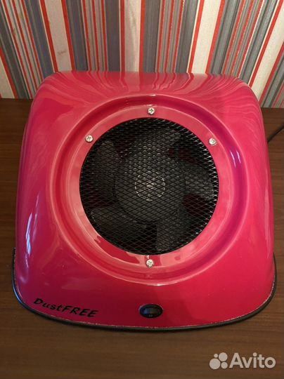 Вытяжка для маникюра