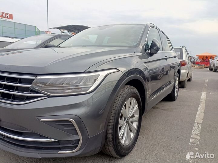 Volkswagen Tiguan 1.4 AMT, 2021, 81 000 км