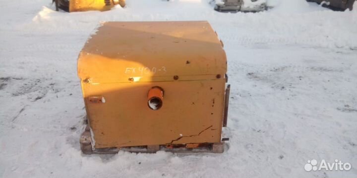 Бак топливный tank fuel hitachi EX400-3