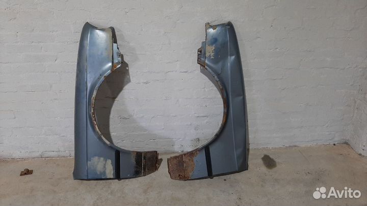 Передние крылья BMW E30