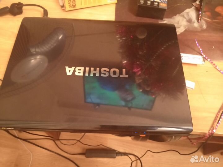 Ноутбук toshiba