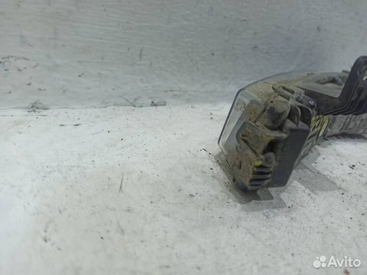 Фара противотуманная правая