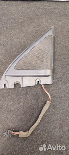 Накладка двери с динамиком Seat Ibiza