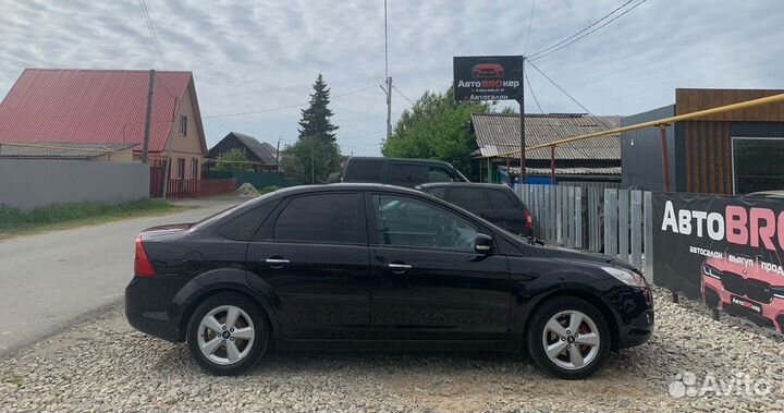 Ford Focus 1.6 МТ, 2008, 256 138 км