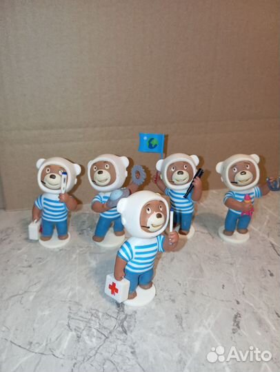 Барни фигурки