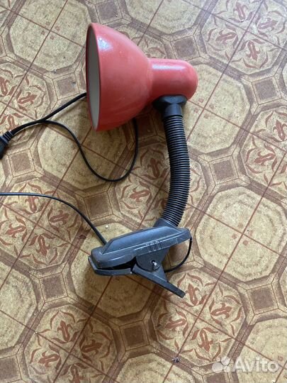 Лампа настольная