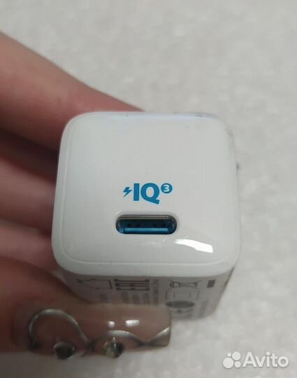 Сетевое зарядное устройство Anker PowerPort III Na