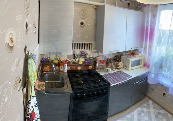 3-к. квартира, 55 м², 1/5 эт.