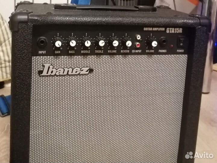 Гитарный комбоусилитель ibanez
