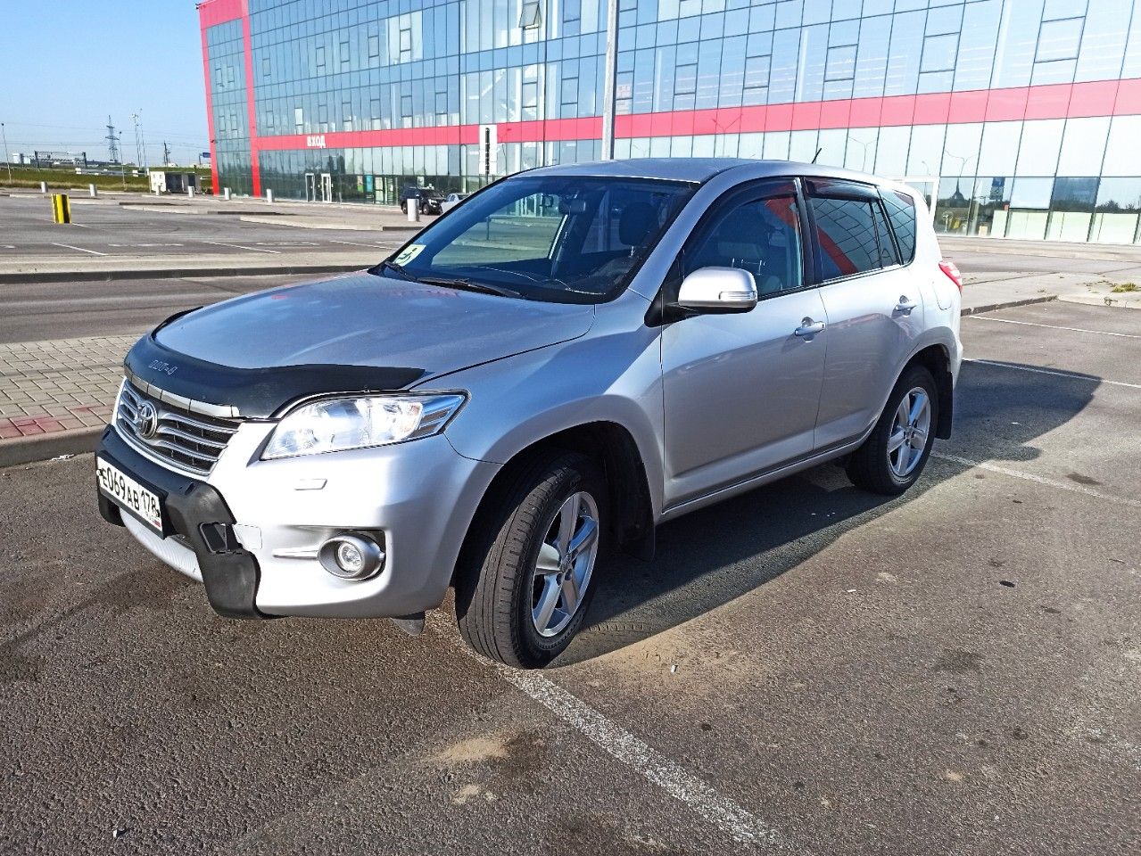 Toyota RAV4: фото владельца