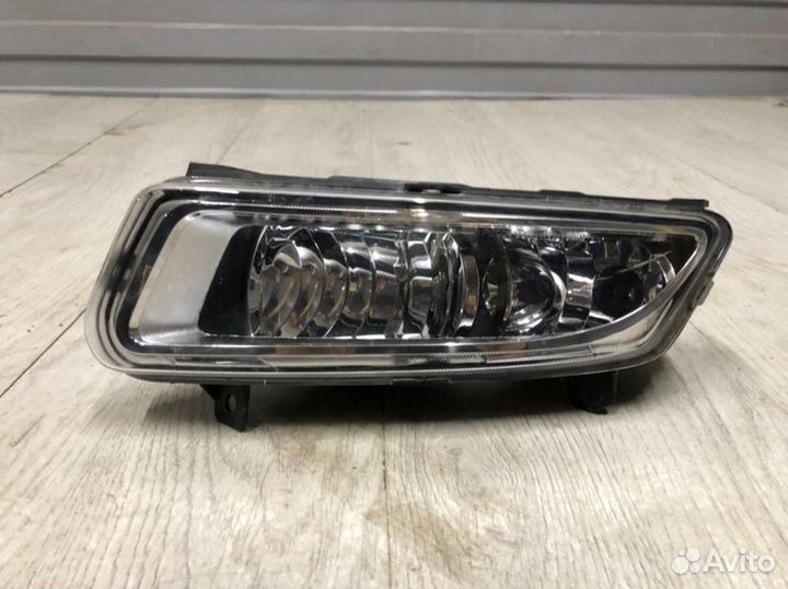 Фара птф левая Volkswagen Polo 5 седан 2015-2020
