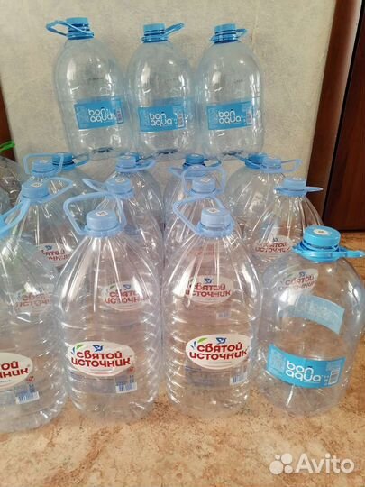 Бутылки пластиковые 5 л