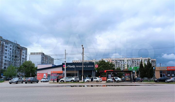 2-к. квартира, 42 м², 8/10 эт.