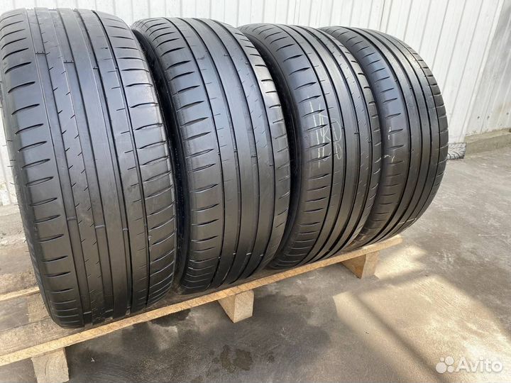 Michelin Pilot Sport 4 225/45 R18