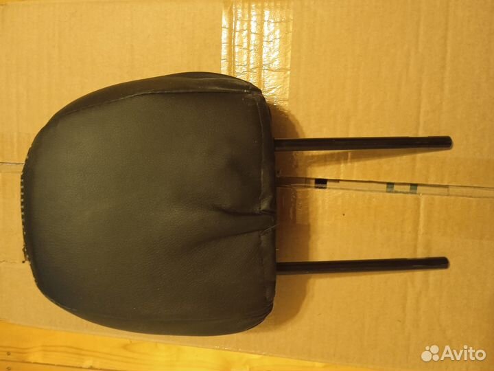 Подголовники на LADA Largus