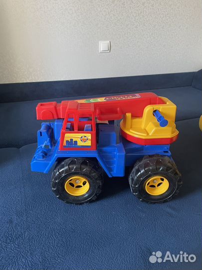 Кран супергигант