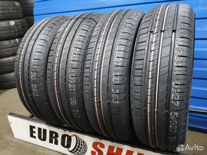 Royal Black Royal Mile 185/65 R15 88H