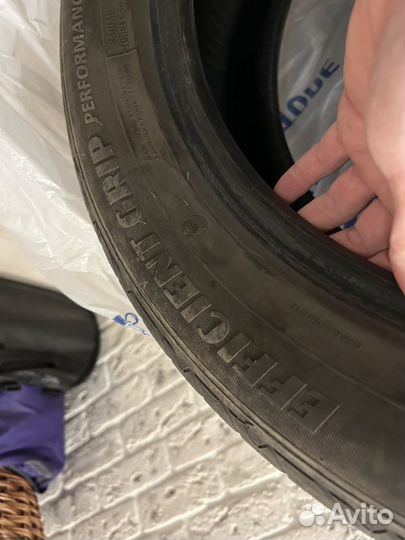 Goodyear EfficientGrip Performance 225/55 R19 100Y